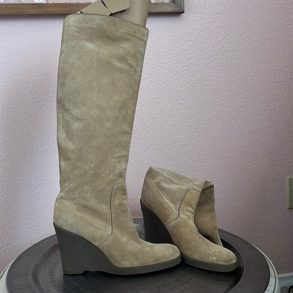 Calvin Klein suede scrunch boot with wedge heel. Size 9. Great condition!